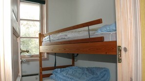 2 bedrooms, cots/infant beds - Cozy Cottage With a Scenic View in Hovborg (Hovborg)