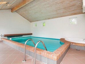 Hus | Pool