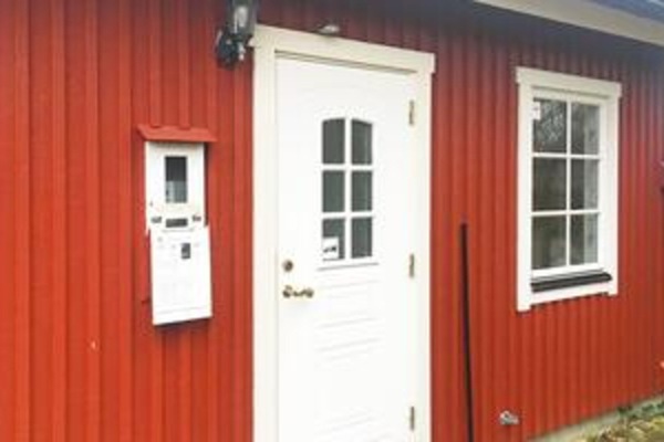 House | Exterior detail
