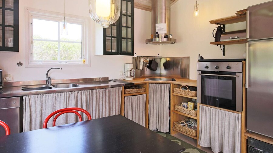 6 Person Holiday Home in Dronningmolle-by Traum