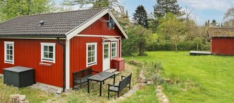 6 Person Holiday Home in Dronningmolle-by Traum
