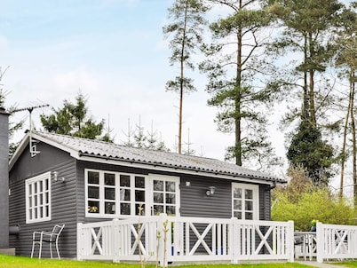 5 Person Holiday Home in Ans By-by Traum