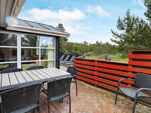 House | Balcony