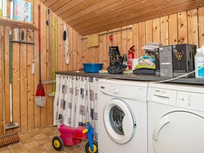 House | Interior - 4 Star Holiday Home in Hovborg (Hovborg)