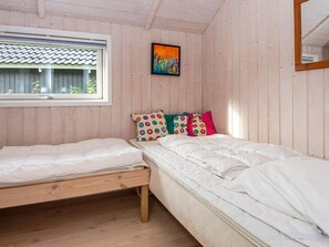 House | Interior - 4 Star Holiday Home in Hovborg (Hovborg)