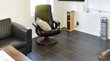 ู
ูุทูุฉ ุงูู
ุนูุดุฉ