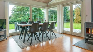 House | Dining