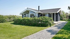 Exterior - Cozy Holiday Home in Vestervig With Terrace (Vestervig)