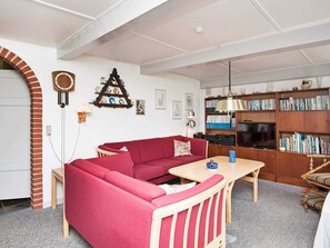 Interior - Vintage Holiday Home in Bredebro near Sea (Bredebro)