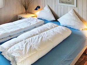 2 bedrooms, cots/infant beds - 4 Person Holiday Home in Ringkobing (Ringkobing)