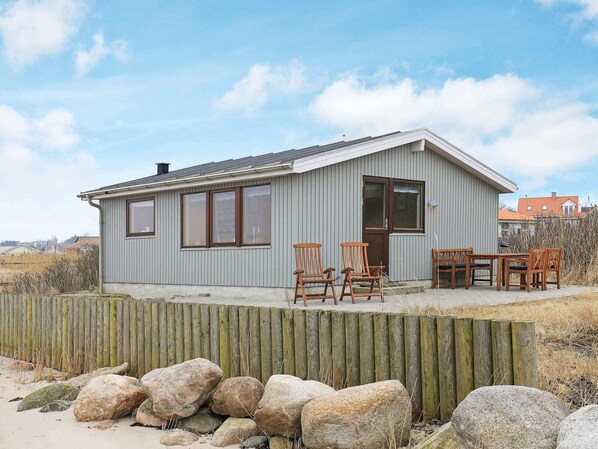 House | Exterior - Seaside Escape in Hvalpsund - By Traum Ferienwohnungen (Farso)