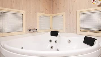 House | Spa treatment