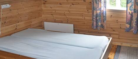 House | 3 bedrooms, individually furnished