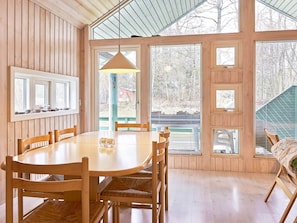 House | Dining