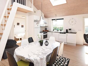 House | Dining