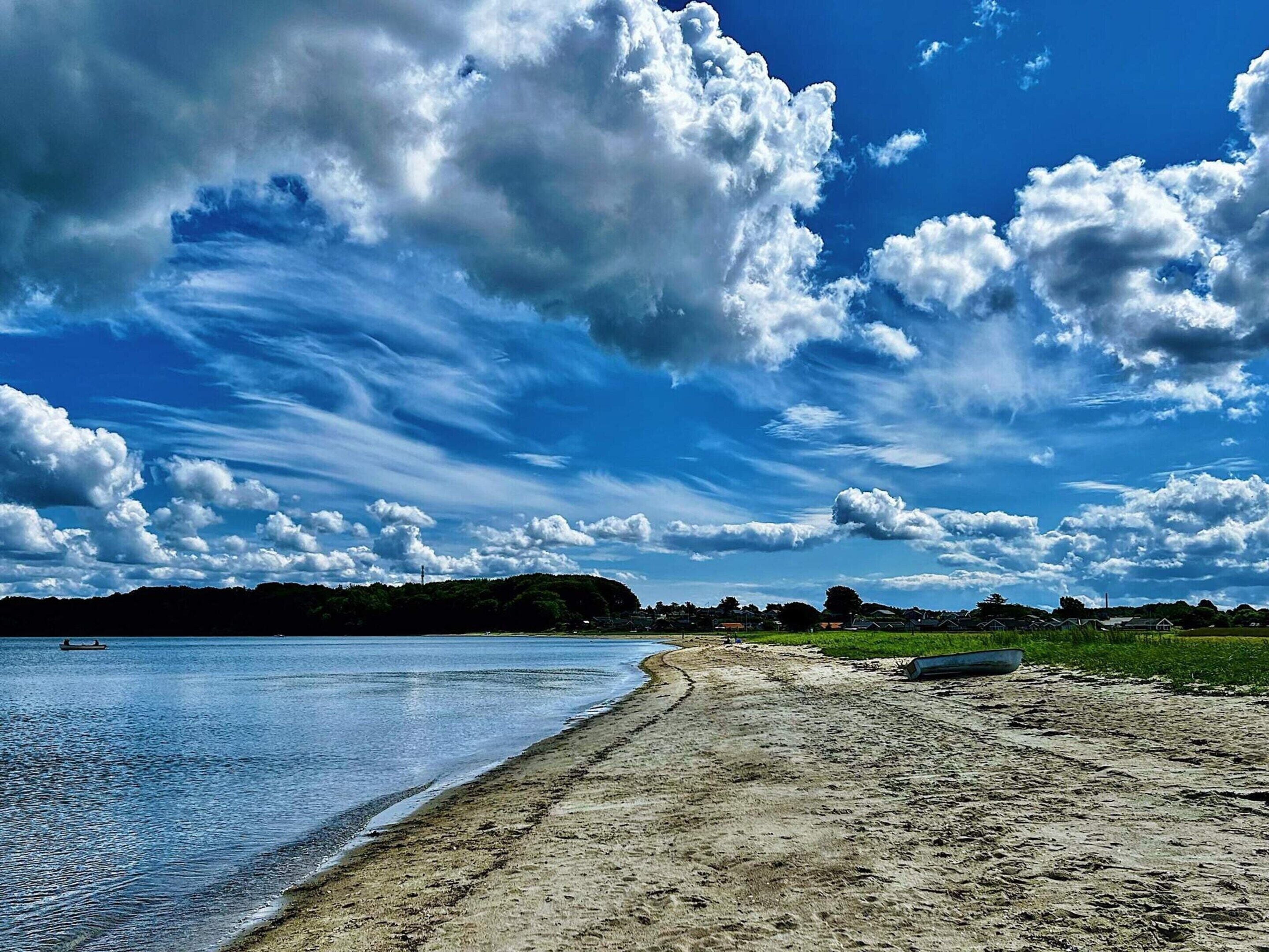 House | Water view