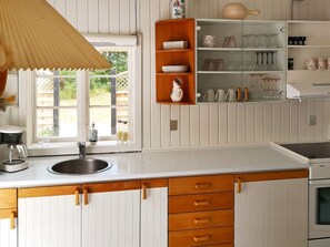 Interior - 6 Person Holiday Home in Rodby (Rodby)