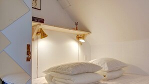 Unclassified image, 4 of 20, button - Quaint Holiday Home in Løkken With Beach Nearby (Gudhjem)