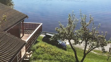 House | Lake view