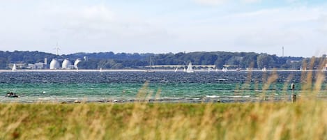 House | Water view
