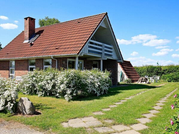 House | Exterior