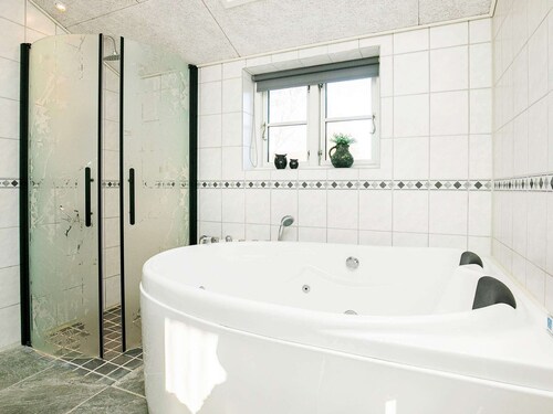 6 Person Holiday Home in Hirtshals