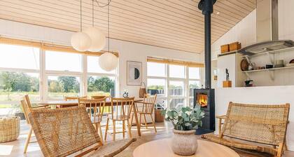 6 Person Holiday Home in Oster Assels-by Traum