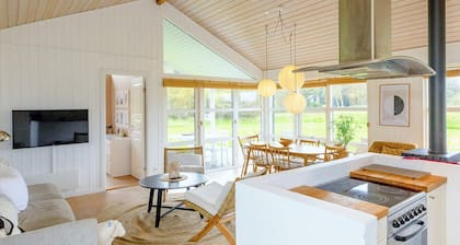 6 Person Holiday Home in Oster Assels-by Traum