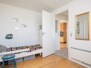 House | 5 bedrooms - Modish Holiday Home in Jutland near Beach (Thisted)
