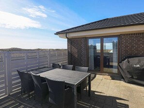 House | Exterior - Modish Holiday Home in Jutland near Beach (Thisted)