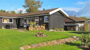 House | Bahagian luar