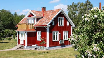 House | Exterior