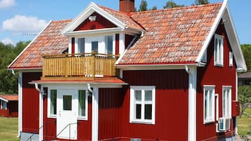 House | Exterior