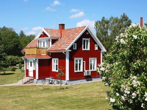 House | Exterior - Holiday Home in Söderåkra (Soderakra)