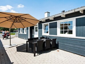 Balcony - Fabulous Holiday Home in Aabenraa With Sauna (Aabenraa)