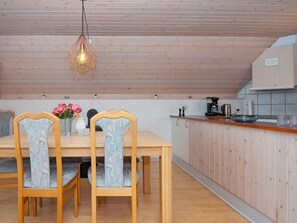 House | Dining - 6 Person Holiday Home in Aabenraa-by Traum (Aabenraa)