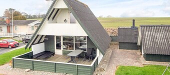 6 Person Holiday Home in Aabenraa-by Traum