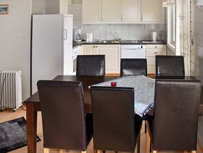 Dining - 7 Person Holiday Home in Selje-by Traum (Stad)