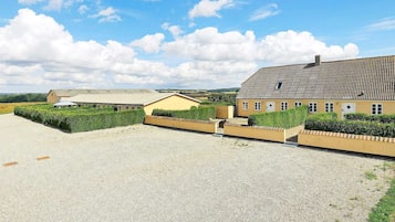 Apartment | Exterior