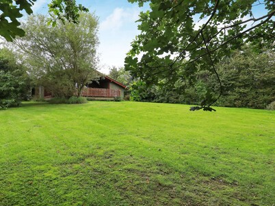 Spacious Holiday Home In Struer near Ocean