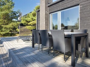 House | Exterior - Spacious Holiday Home in Rømø near Sea (Rømø)