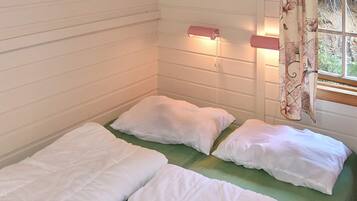 Rumah | 2 kamar tidur dan dilengkapi dengan perabotan berbeda-beda