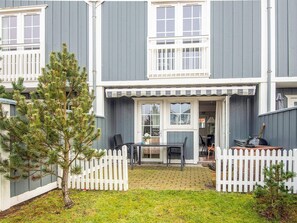 House | Exterior - 4 Person Holiday Home in Blavand-by Traum (Blavand)