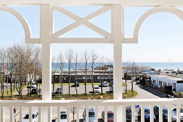 Apartment | Water view