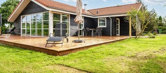 6 Person Holiday Home in Borkop