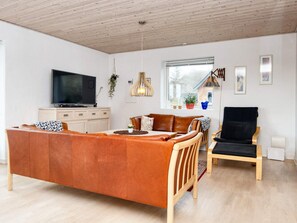Living area - 6 Person Holiday Home in Borkop (Borkop)