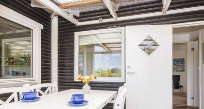 6 Person Holiday Home in Kolind-by Traum