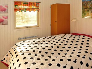 House | 3 bedrooms, individually furnished - 6 Person Holiday Home in Norre Nebel (Norre Nebel)