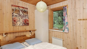 3 bedrooms, cribs/infant beds - 6 Person Holiday Home in Silkeborg (Silkeborg)