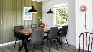 Dining - Quaint Holiday Home in Løkken Jutland With Stunning View (Lokken)